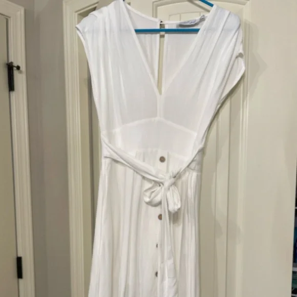 petal and pup linen dress Petal and Pup Women's Allegra Linen Mini Dress